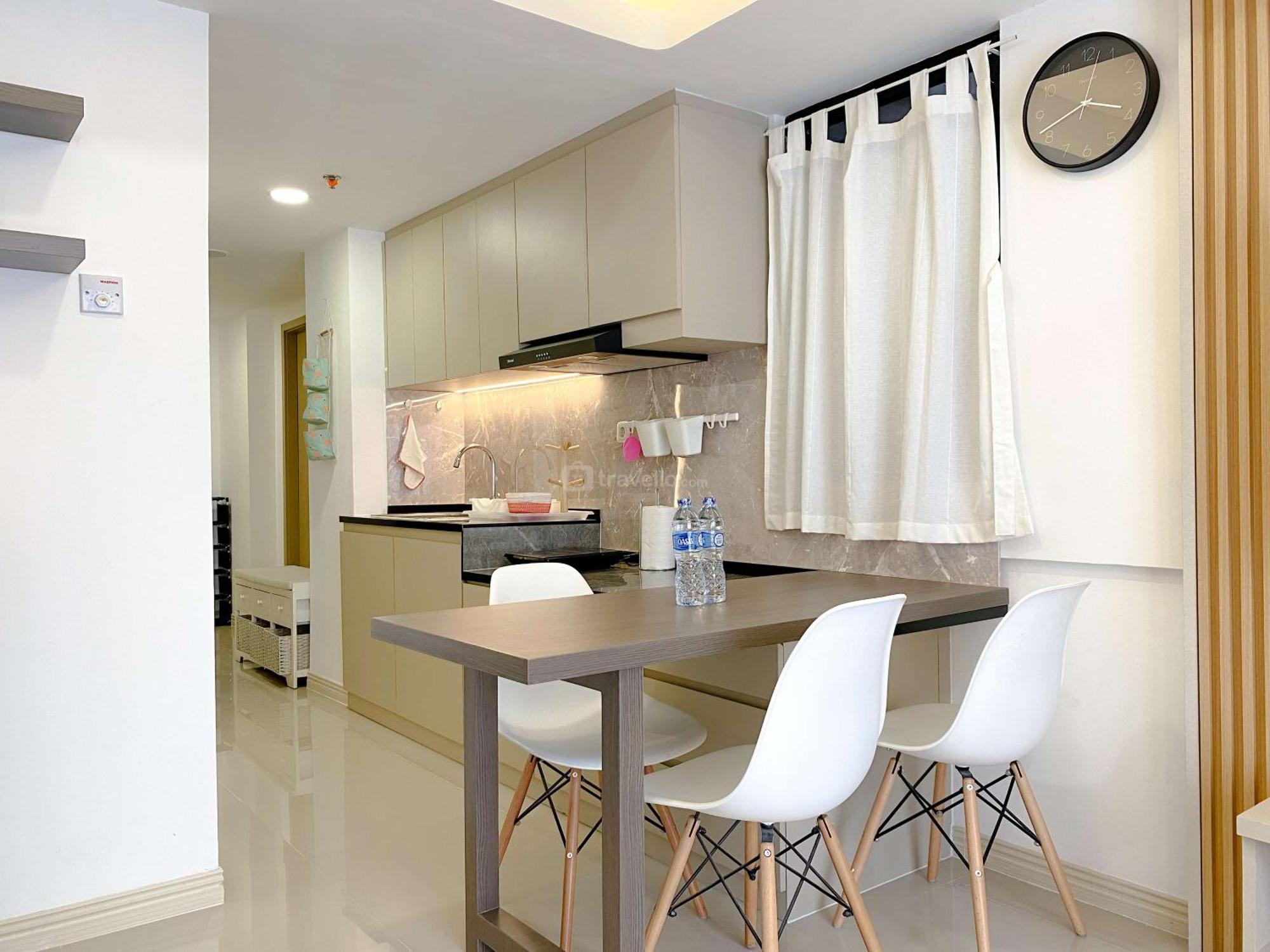 Best Deal And Comfy 2Br At Meikarta Apartment By Travelio Cikarang Eksteriør billede